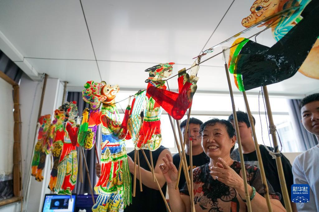 银河国际点击登录
